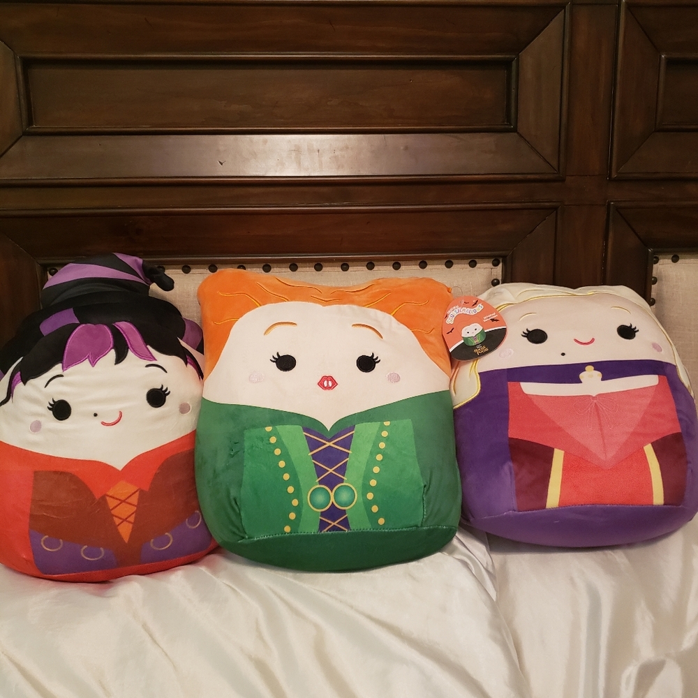 NWT Hocus Pocus Sanderson Sisters Squishmallows